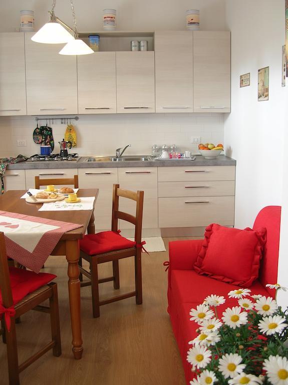 B&B Ai Ciliegi Mogliano Veneto Ruang foto